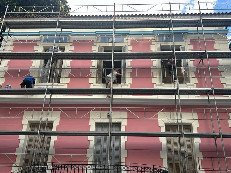 Επισκευή μετώπης με σκαλωσιά